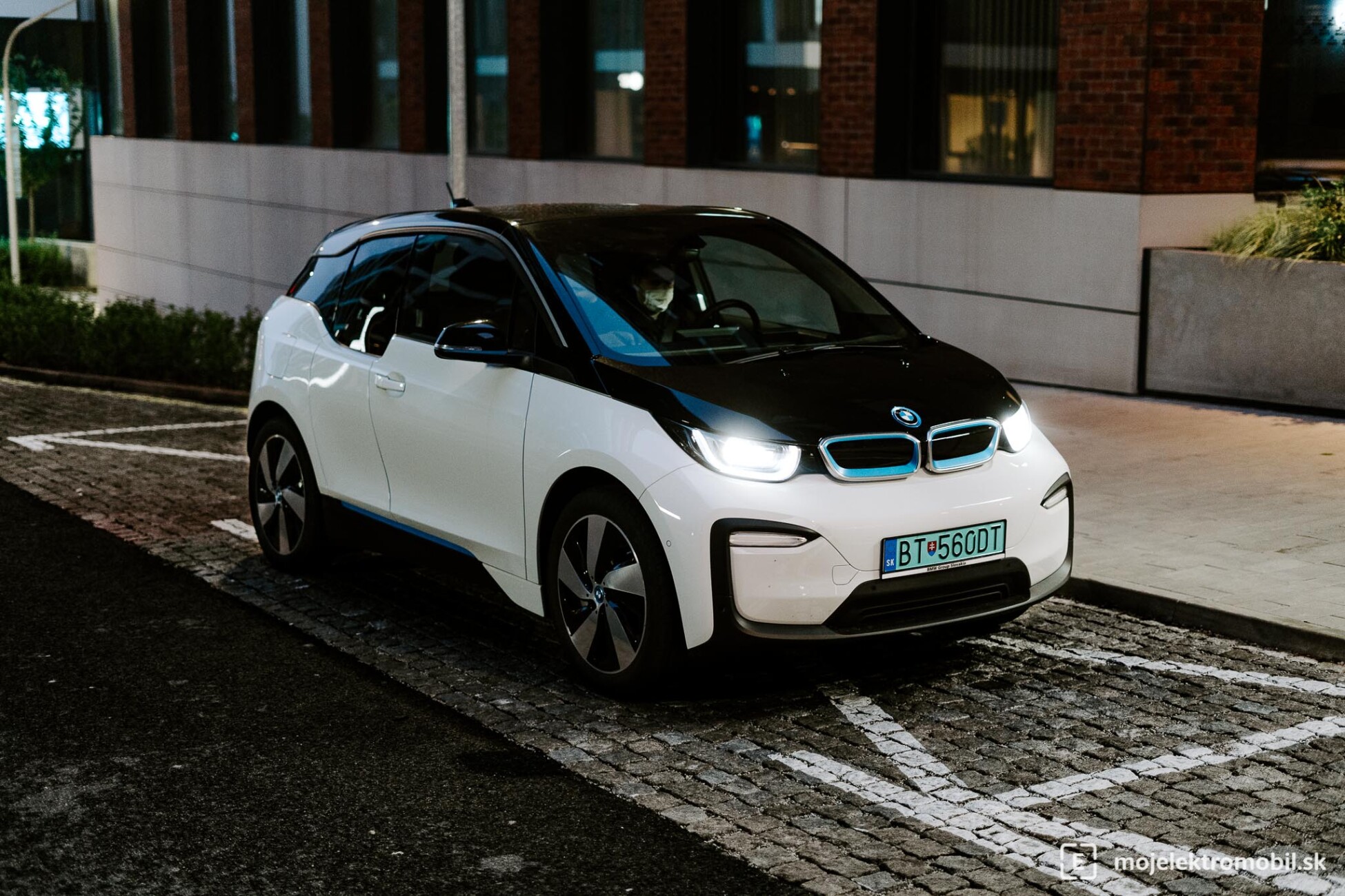 BMW i3